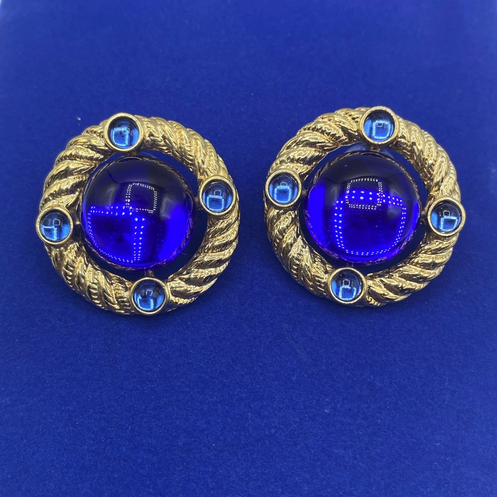 Vintage Park Lane Blue Cabochon Gold Tone Earrings